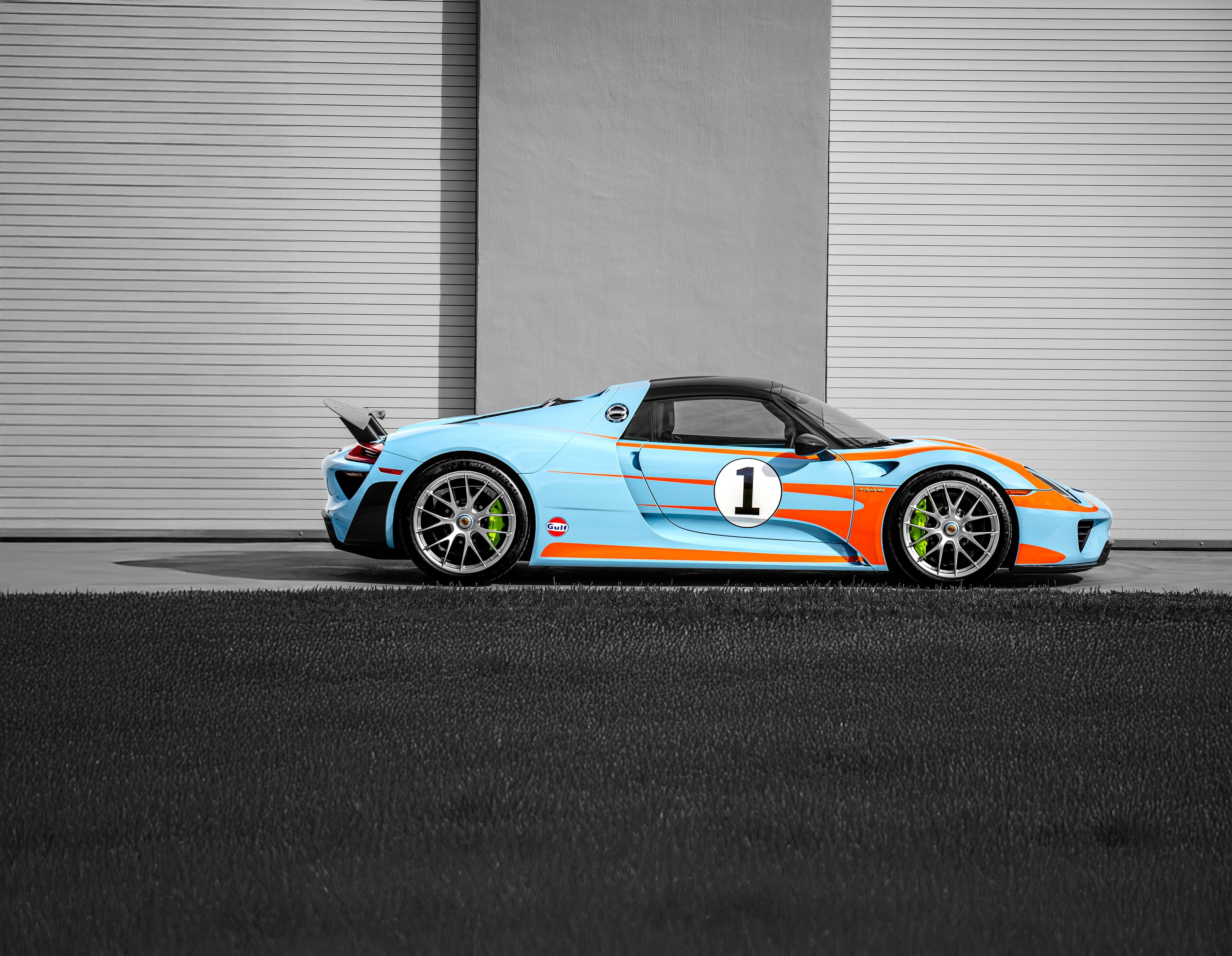 duPont REGISTRY gallery 6